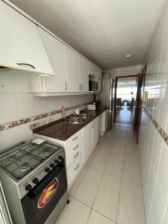 Gran apartamento con Vista al Mar en Rambla Gandhi!
