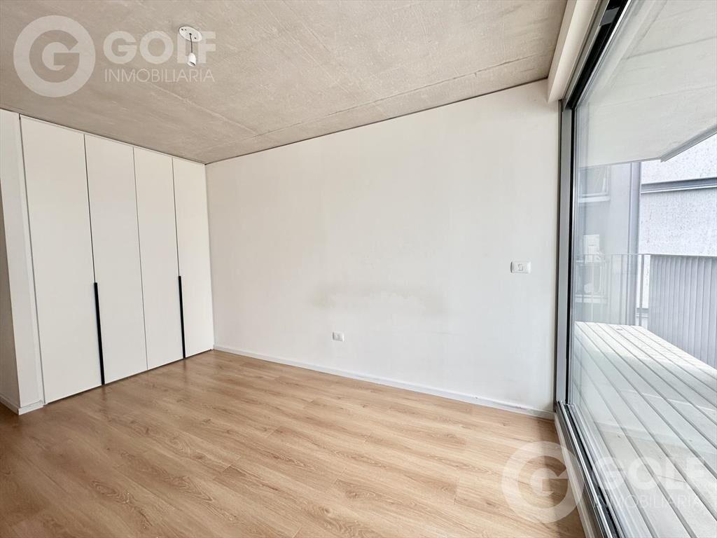 Venta apartamento 2 dormitorios con renta en Barrio Sur