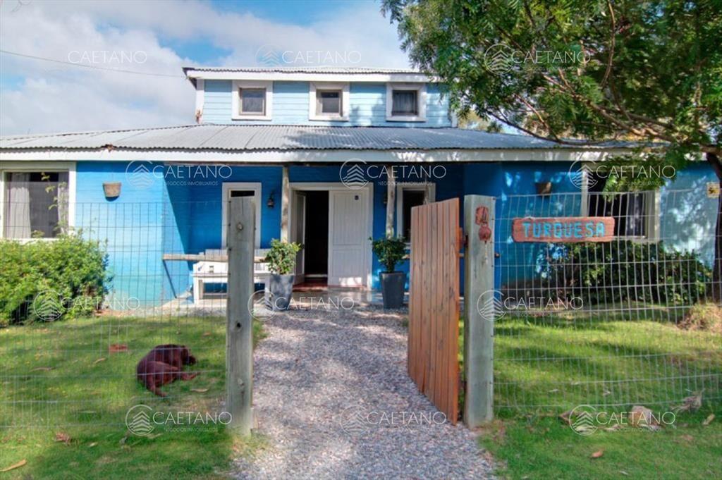 Casa en venta 3 dormitorios y dependencia de La
