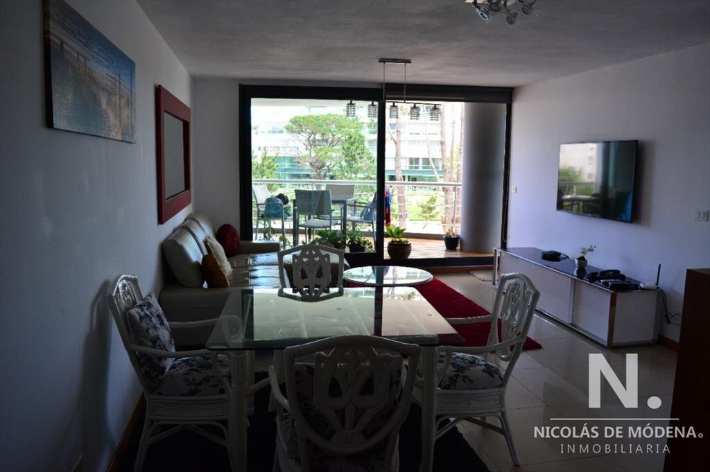 Departamento en Venta Dos Dormitorios Punta del Este