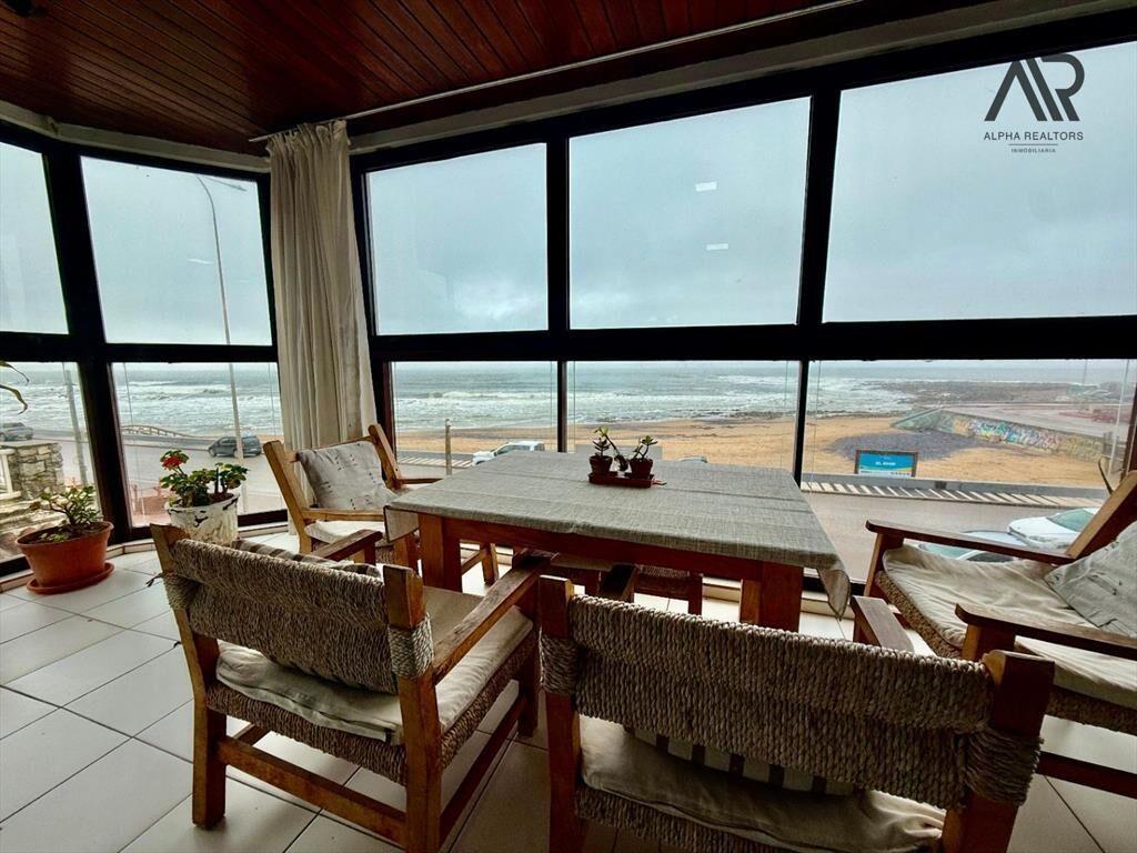 Venta apartamento 3 dormitorios. Primera Linea, Playa Brava.