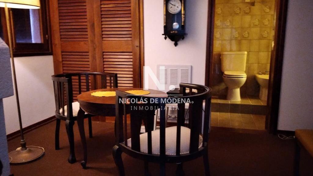 Se vende casa en Playa Mansa de 4 dormitorios al