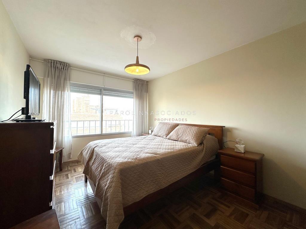 Apartamento en venta de 1 dormitorio y medio en