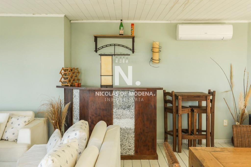 Casa de 5 dormitorios en venta en Montoya