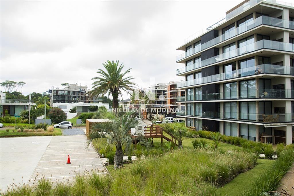 Apartamento en venta, playa mansa, Punta Del Este