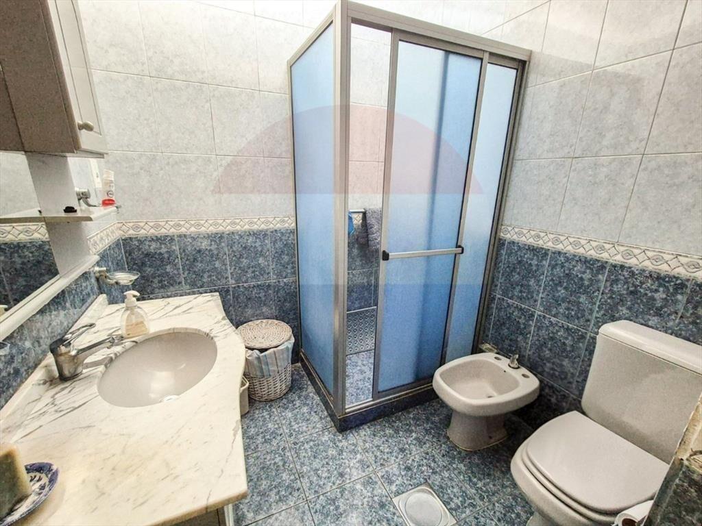 Venta casa de 2 dormitorios en Brazo Oriental.