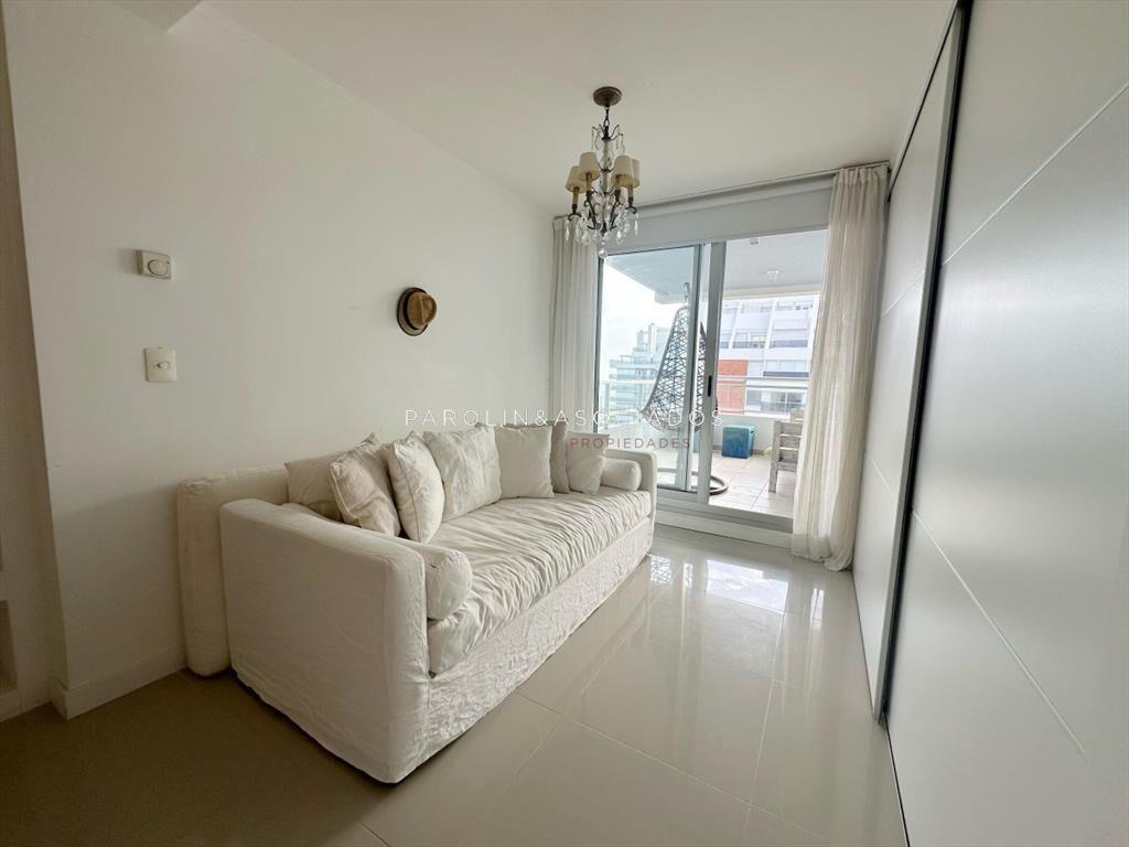 Apartamento en venta de 3 dormitorios en Forest