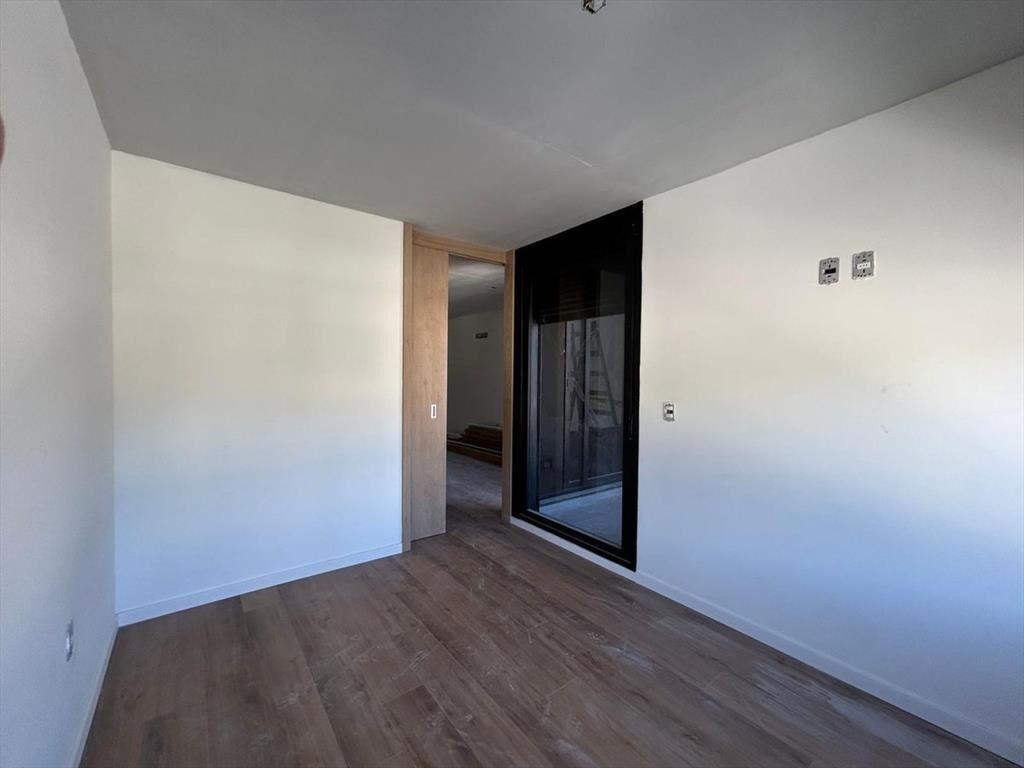 VENTA APARTAMENTO 1 DORMITORIO TRES CRUCES BALCON
