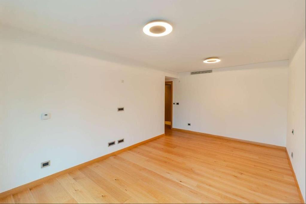 VENTA APARTAMENTO PUNTA CARRETAS 1ER. PISO CON PATIO - 3 DO