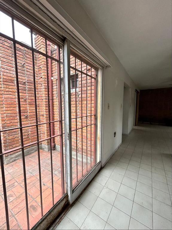 Casa en venta c/ cochera en Carrasco