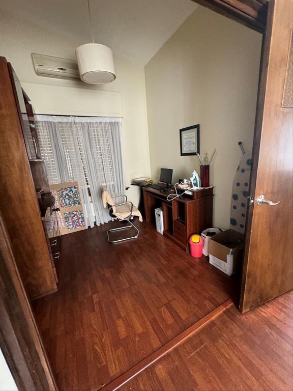 VENTA DE CASA 3 DORMITORIOS EN MALVIN SUR CON GRAN TERRENO