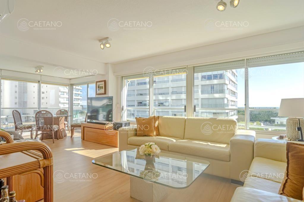 Apartamento en Punta del Este Mansa Torre en 1ra