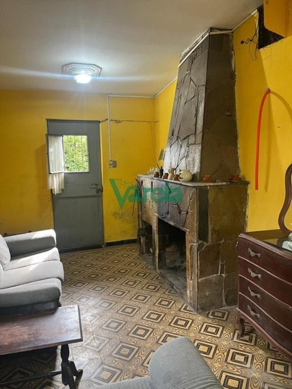 Venta de casa en Salinas, 1 dormitorio y demÃ¡s
