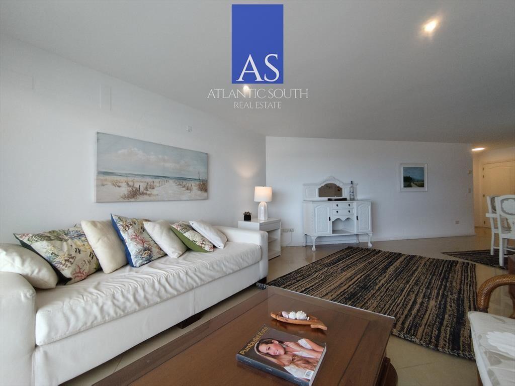 Apartamento moderno de 3 dormitorios cerca del mar Playa Ma
