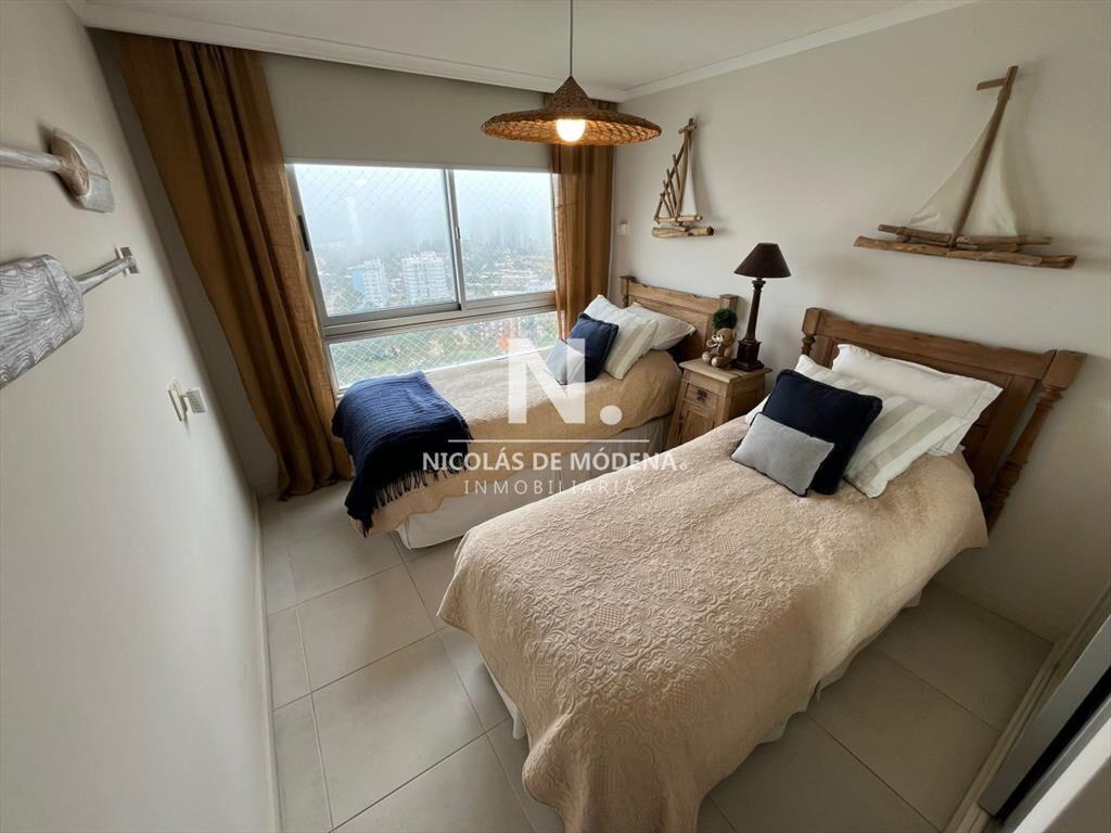 Apartamento de 2 dormitorios en Roosevelt - Punta