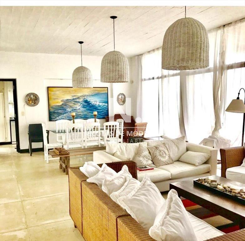 Chalet en venta de tres dormitorios en El Chorro,