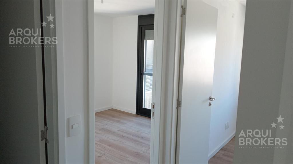 Apartamento de 2 dormitorios en venta en Centro