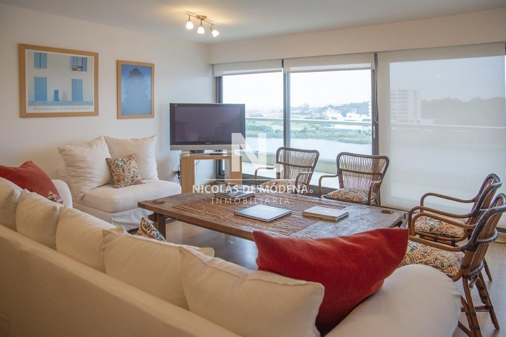 Apartamento con excelente vista en terraza de la