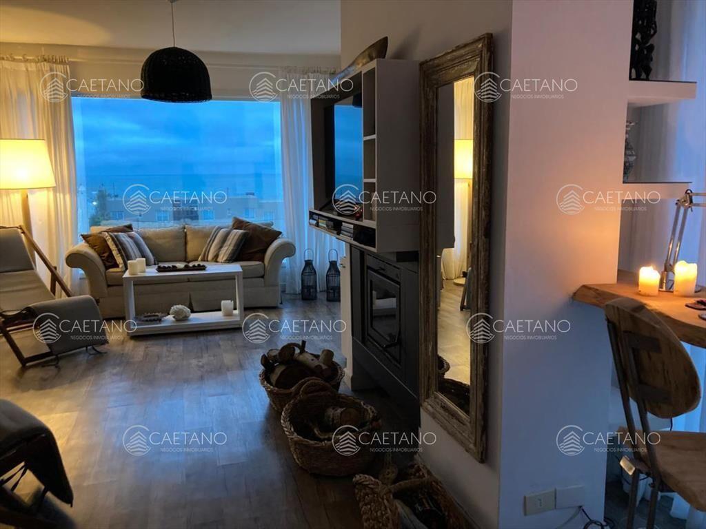 Casa en La Barra de la ruta al mar a pasos de la Posta del