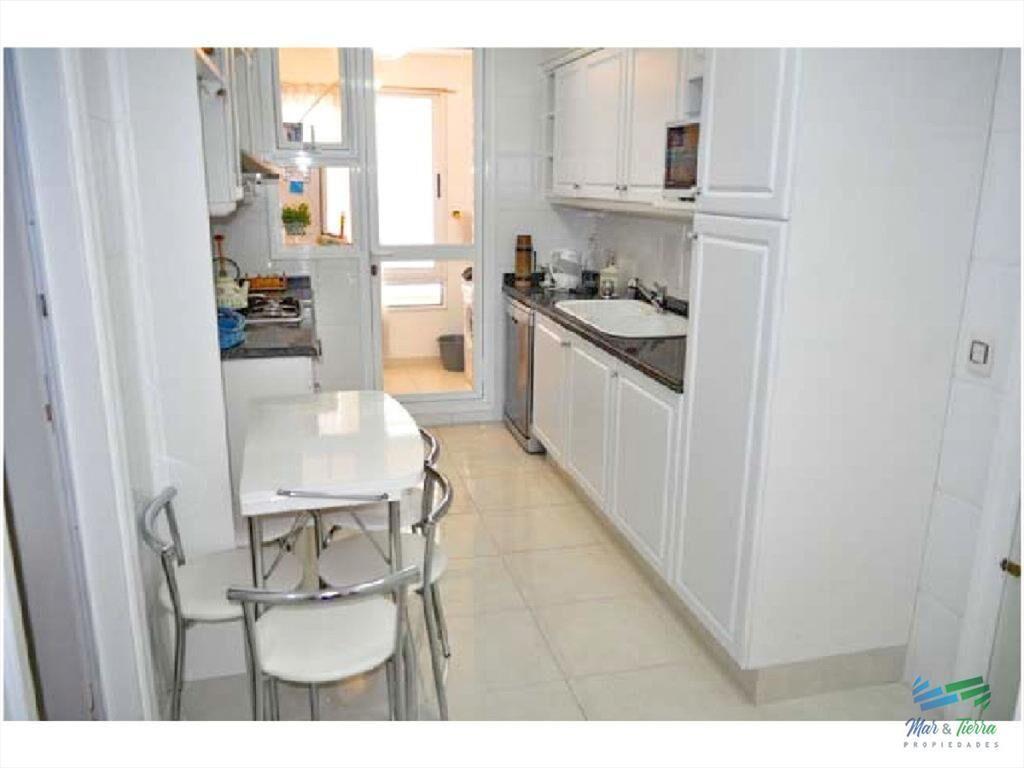 Apartamento en Mansa, 3 dormitorios *