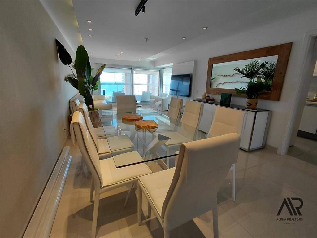Apartamento en venta c/ cochera en Playa Mansa