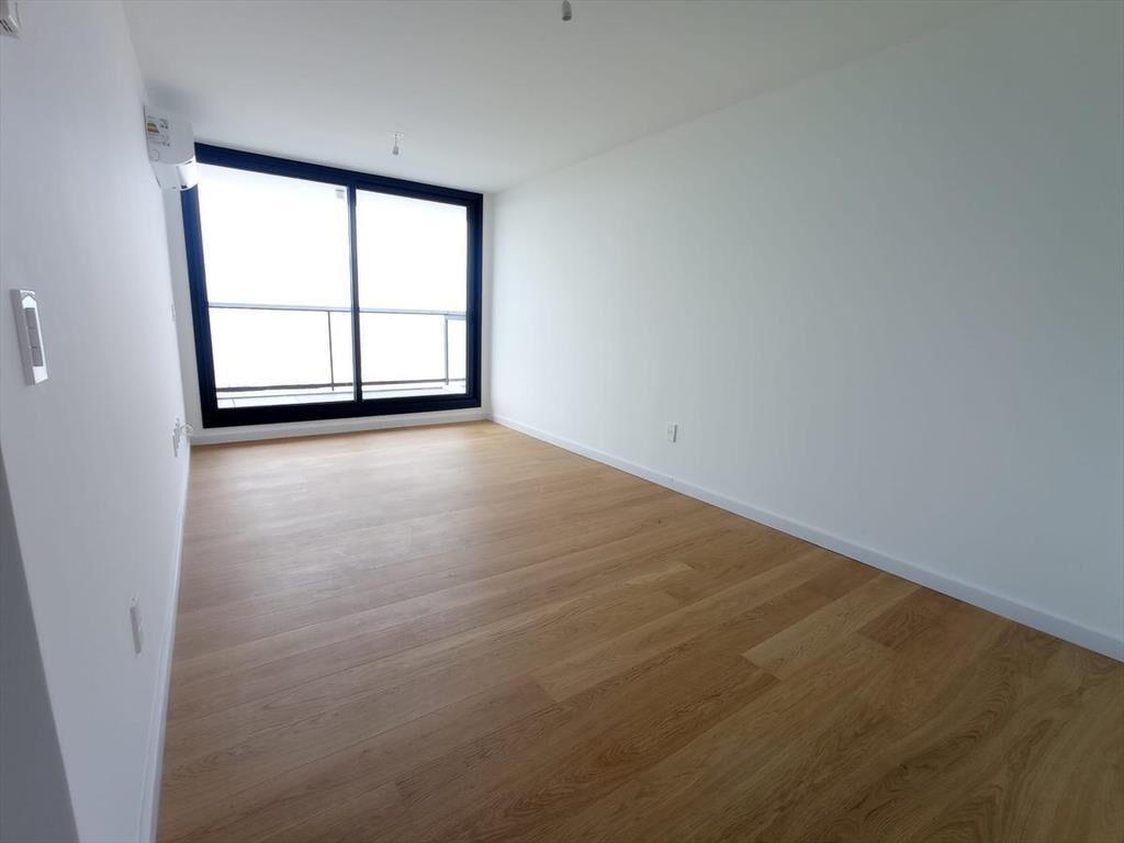 Apartamento .Estrena Rambla y 9 de Junio, 1 dorm. gge, amen