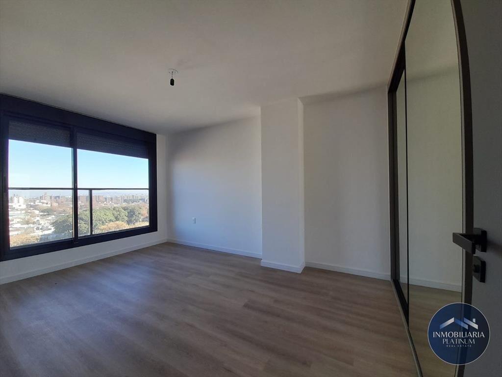 Apartamento dos dormitorios y terraza en venta en La Bla...
