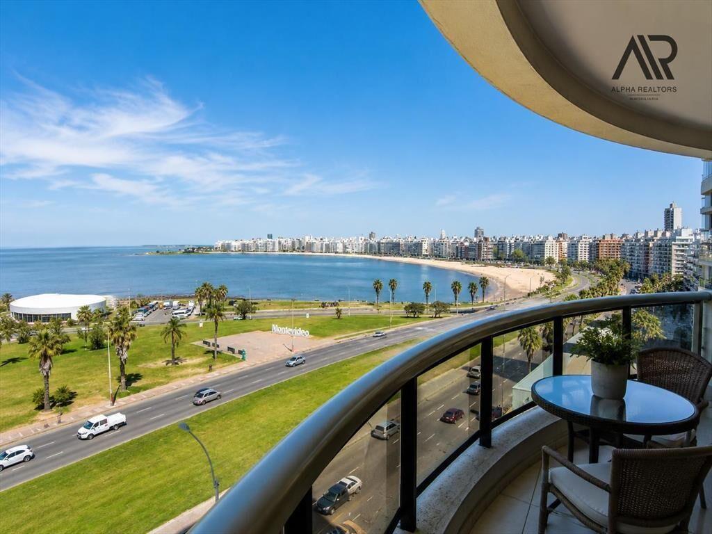 Apartamento en venta c/ cochera doble en Pocitos