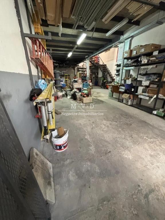 Local Multiuso de 400m2, Depósito En 2 Plantas,