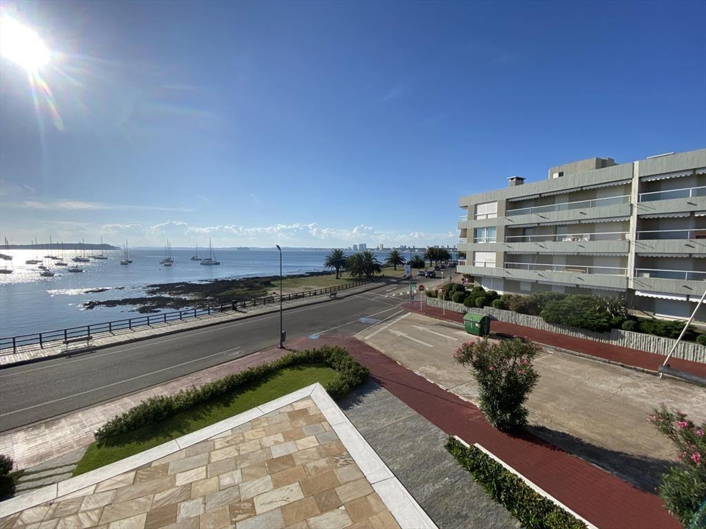 APARTAMENTO EN VENTA 3 DORMITORIOS MÁS PENINSULA