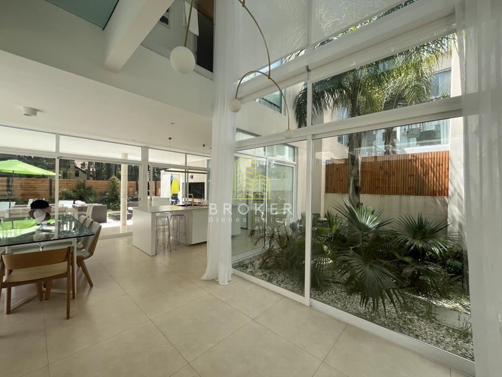 Casa en Venta 4 Dormitorios en Solanas Barrio del