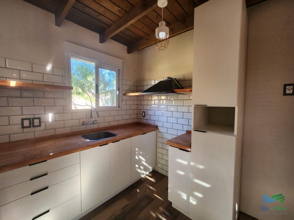 CASA ALQUILER ANUAL, A PARTIR DE FEBRERO, EN PLAYA CHIHUAHU