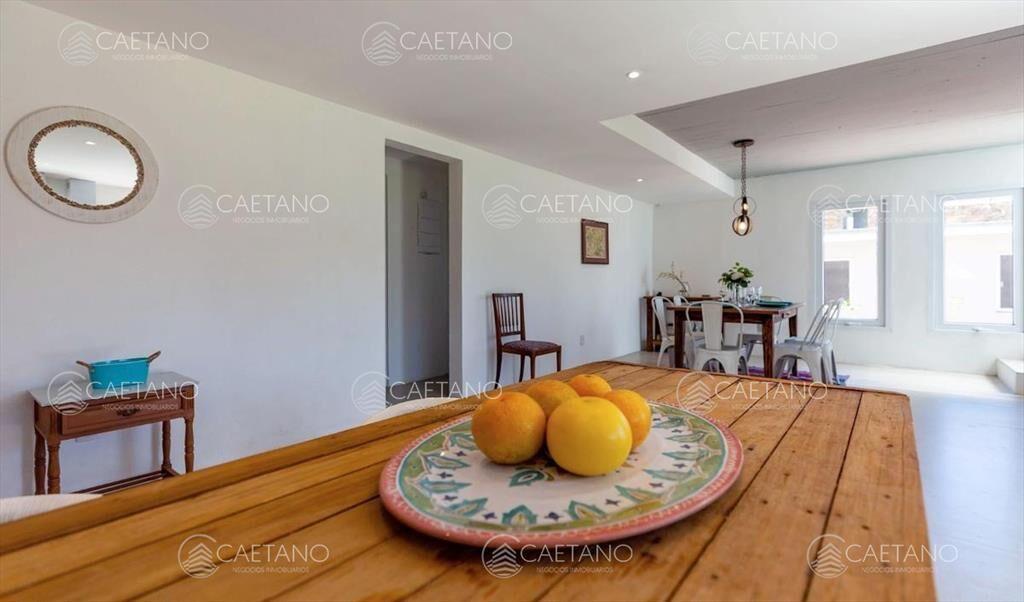Venta Casa - 3 dormitorios + Parrillero - , Punta