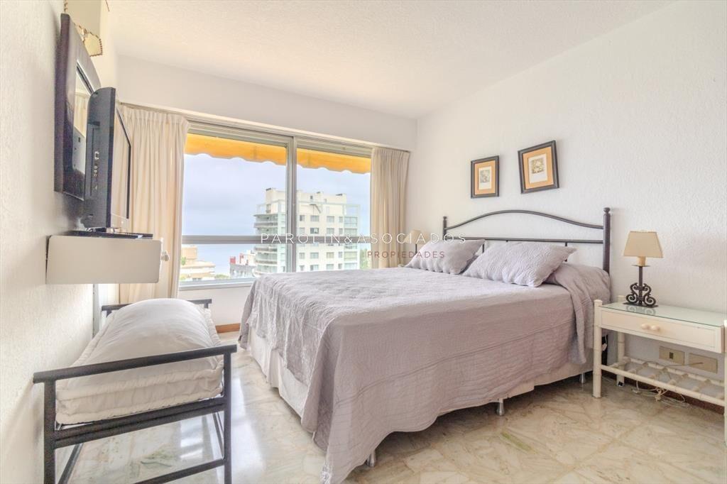 Apartamento en Edificio Fragata