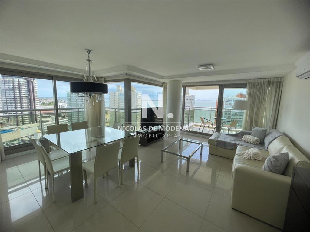 Disponible en Alquiler, apartamento de 2 dormitorios en Bra