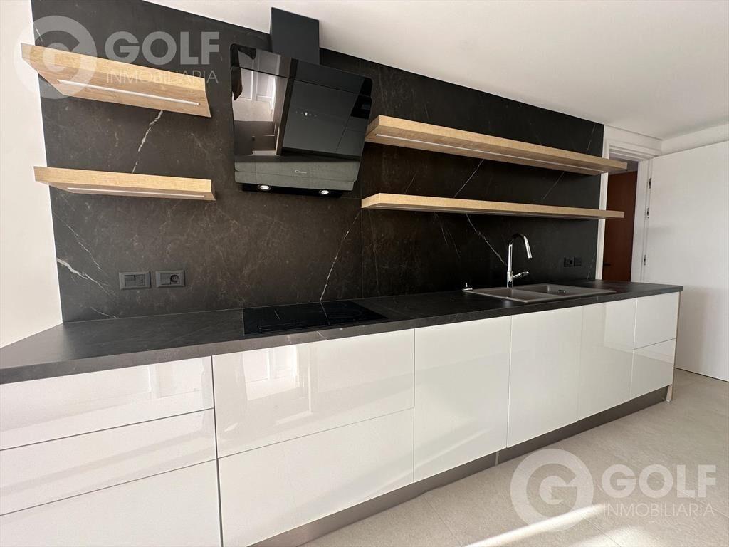 Venta de apartamento de 3 dormitorios en Manantiales