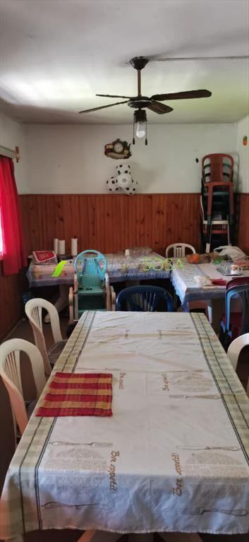 CASA ESQUINA CON GARAJE