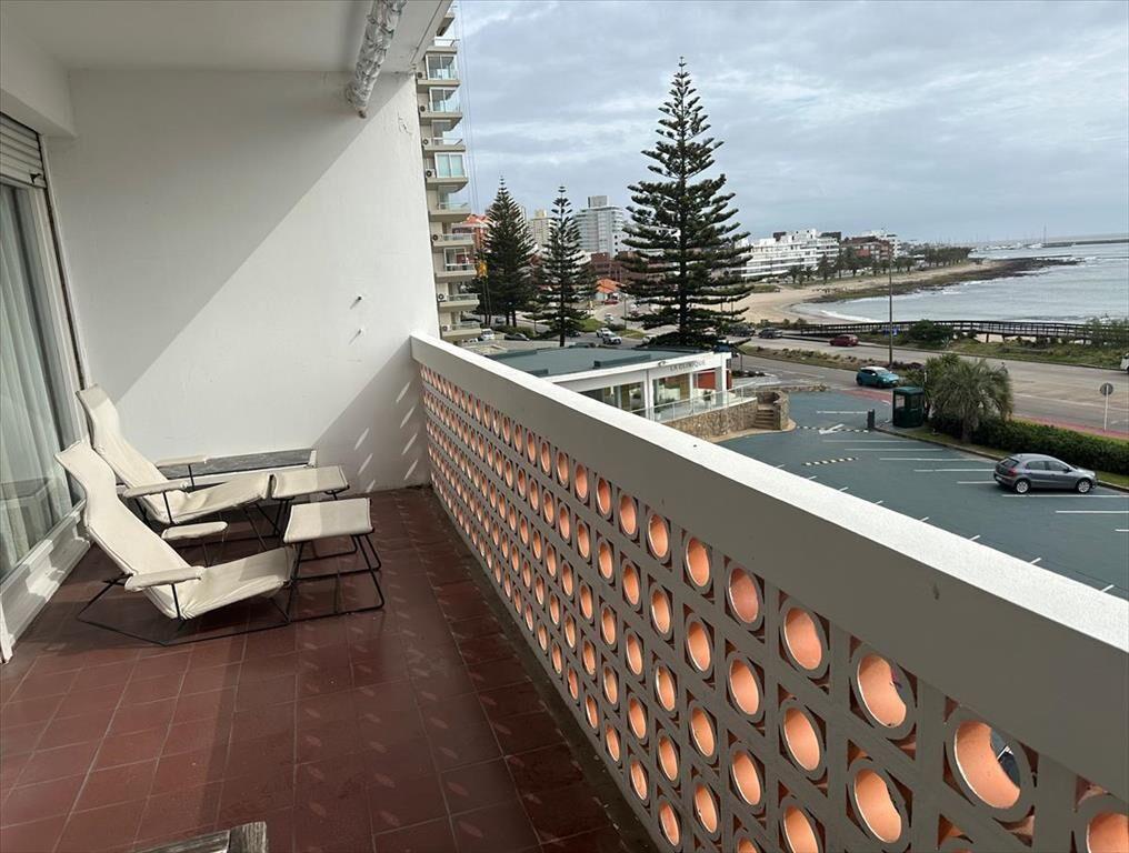 PRECIO DE REMTE . Frente al mar. PROX GORLERO