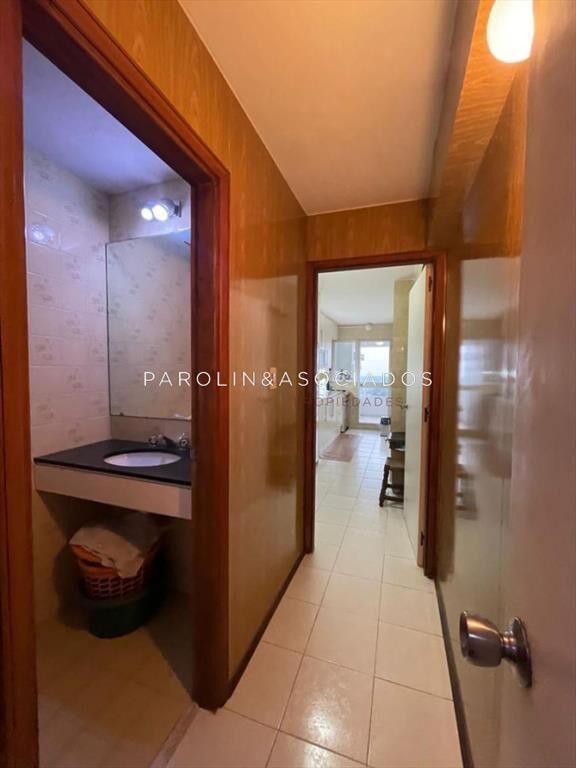Apartamento en venta de 3 dormitorios en torre