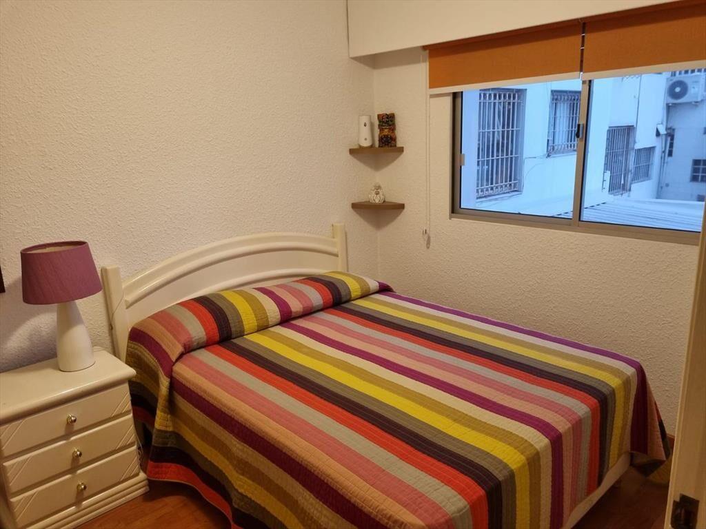 Apartamento -Rambla Republica de Chile y Colombes , 1 dormi