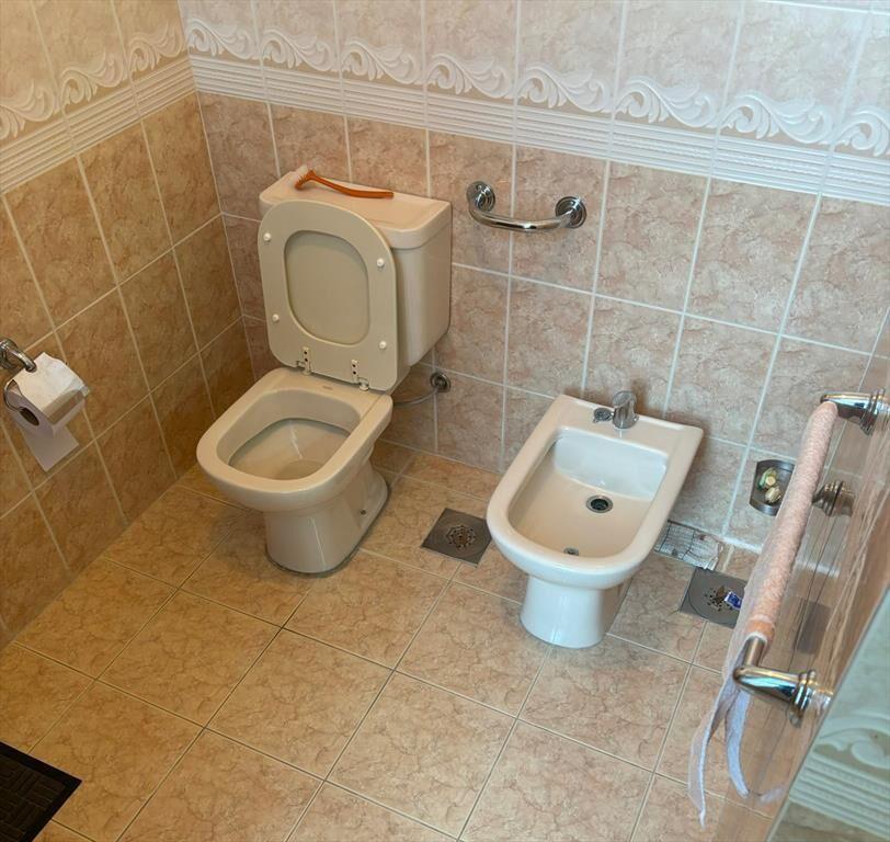 Venta casa tres dormitorios Araucana y Bolivia Punta Gorda