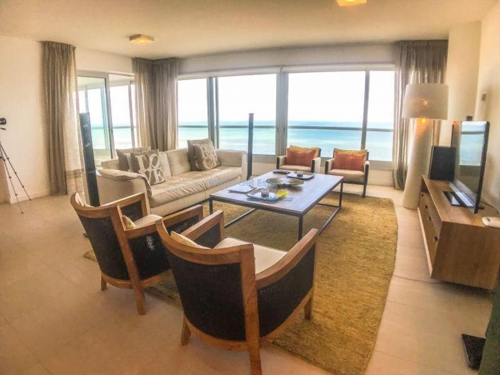Apartamento en venta Playa Brava 3 dormitorios