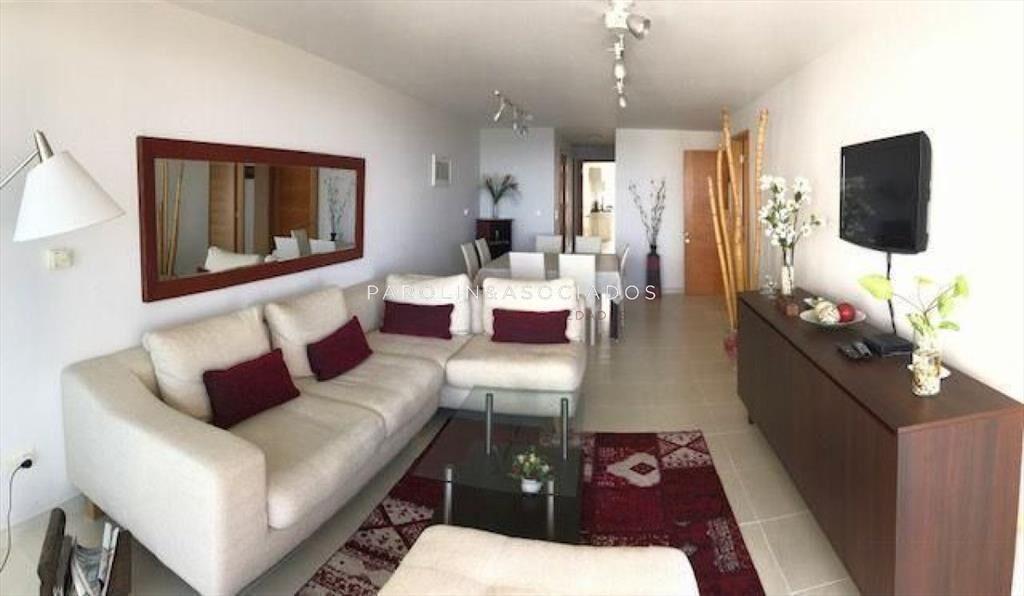 Apartamento en venta de 2 dormitorios en Season