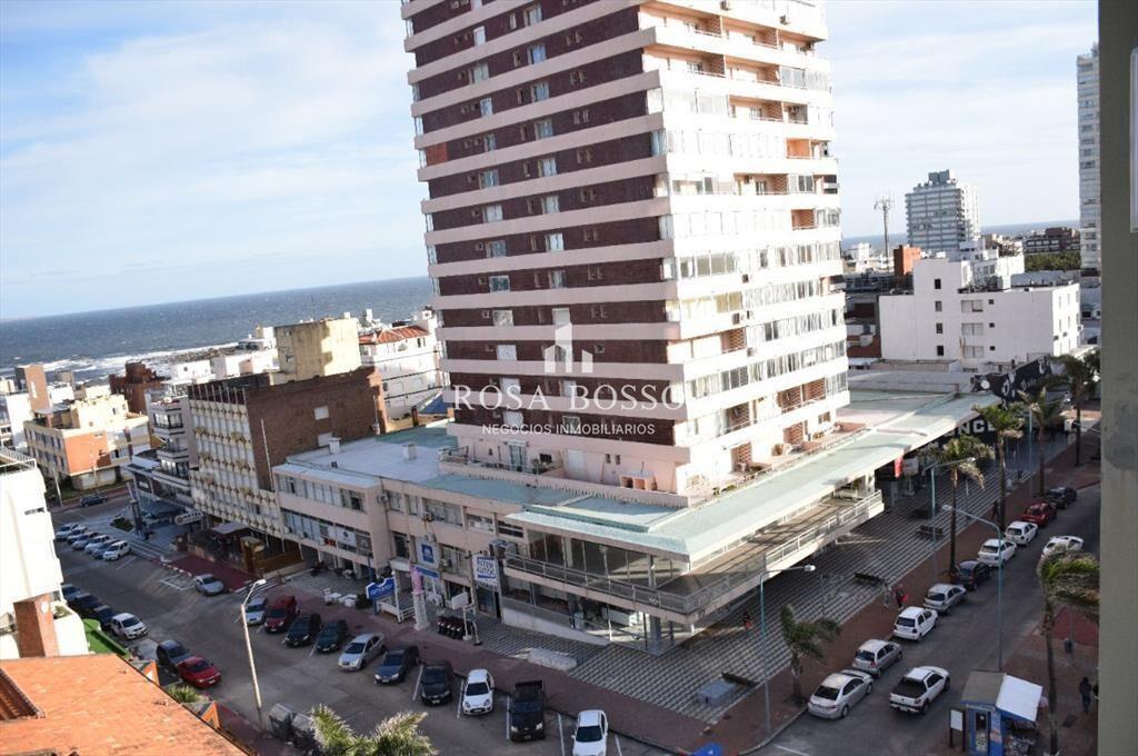 Apartamento en Peninsula, 3 dormitorios *