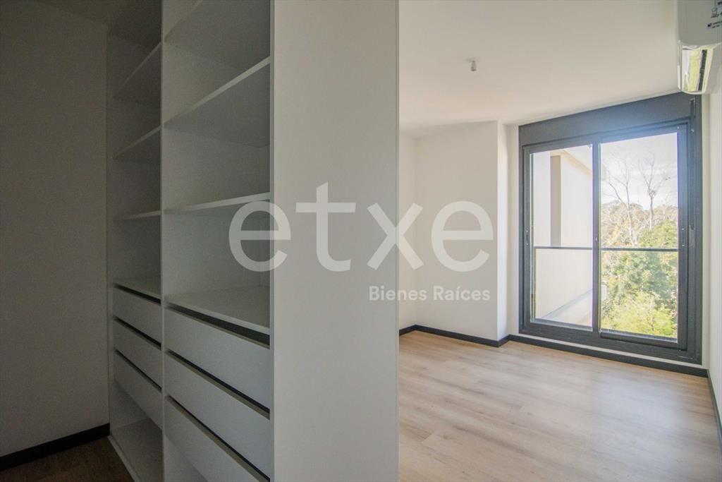 Apartamento en Venta 2 Dormitorios Barra de Carrasco...
