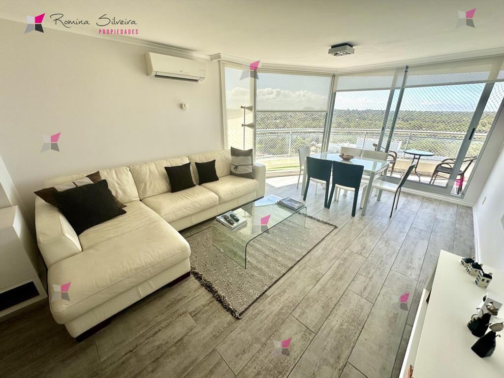 Pent House duplex en torre de categoria con