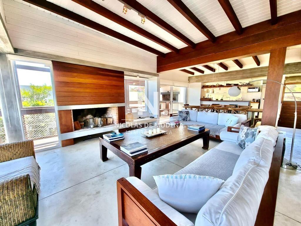 Precioso Chalet en Venta, Punta Piedras en el