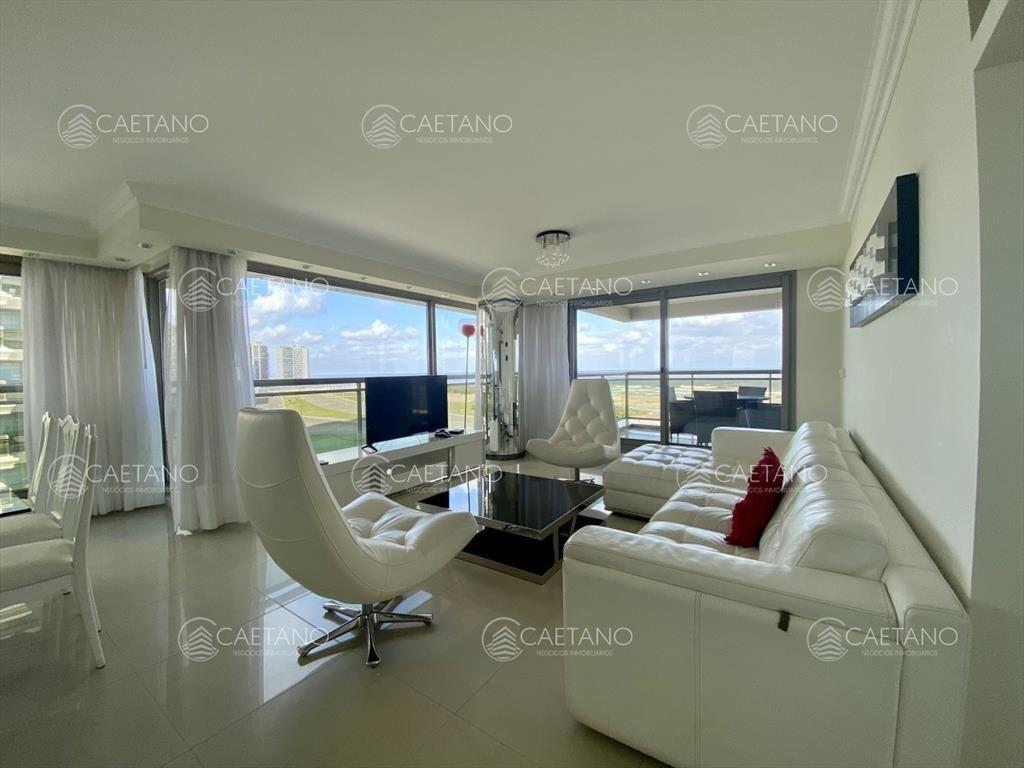 Alquiler apartamento 3 dormitorios Imperiale Punta del Este