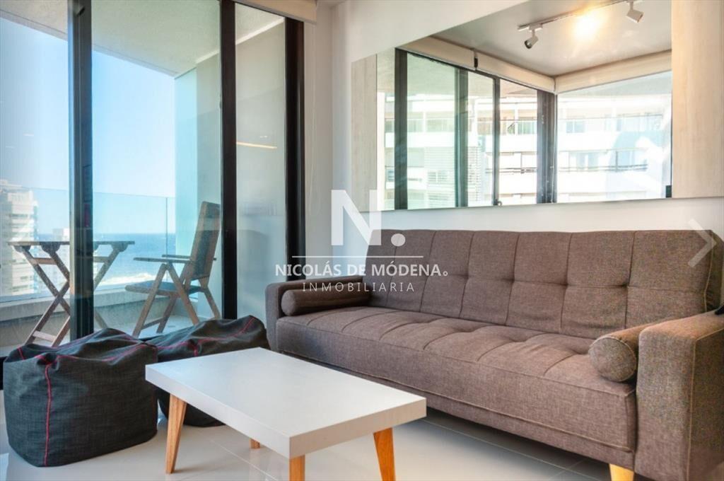 Iluminado y amplio departamento en venta de 1 y