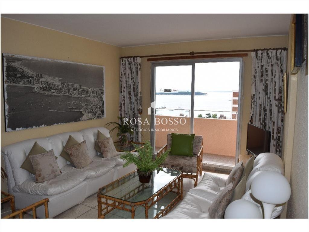 Apartamento en Peninsula, 2 dormitorios *
